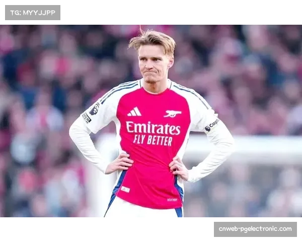 厄德高直塞助攻约克雷斯 阿森纳队长组织调度出色 厄德高直塞助攻约克雷斯 阿森纳队长组织调度出色